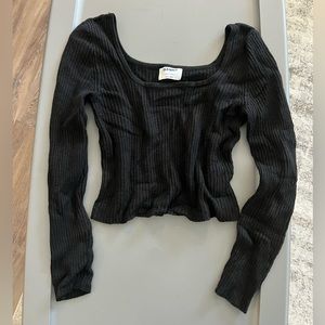 Black cropped sweater
